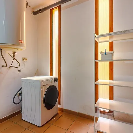 Townhouse Del Duque Apartment *